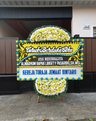 Papan Bunga Duka di Manggarai Barat